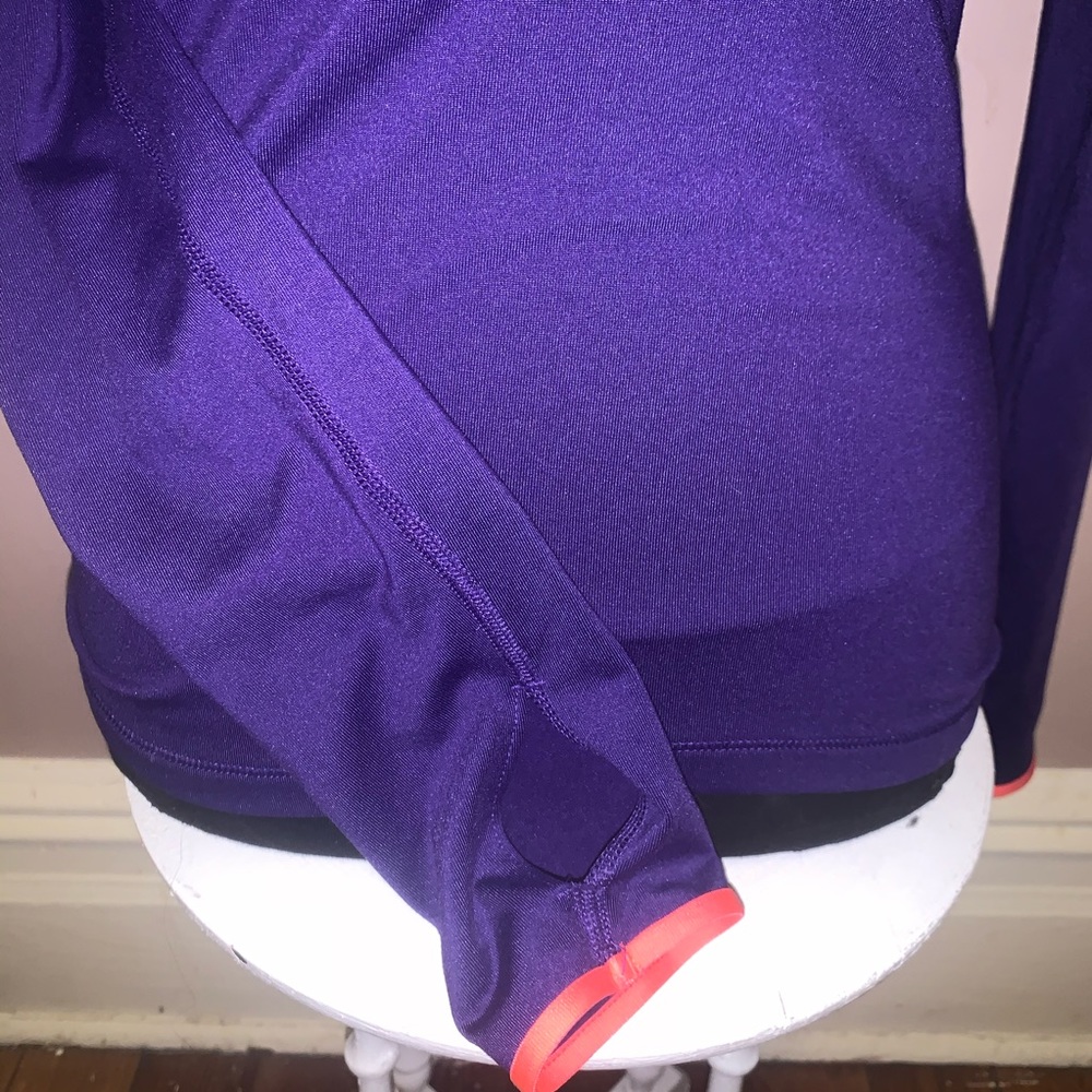 SOLD✨Nike Dri Fit Pullover Athletic Top - Picture 4 of 5